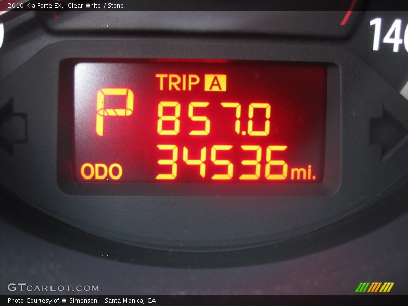 Clear White / Stone 2010 Kia Forte EX