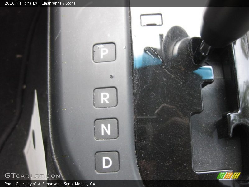 Clear White / Stone 2010 Kia Forte EX