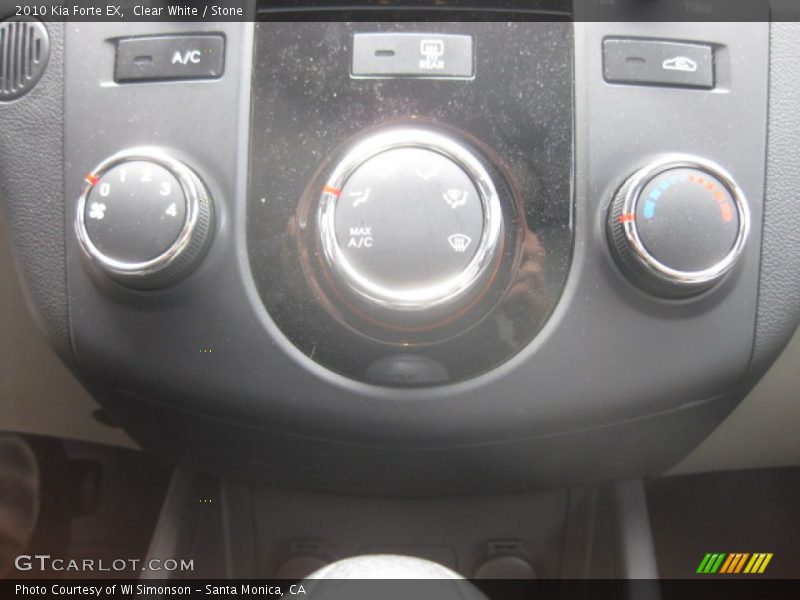 Clear White / Stone 2010 Kia Forte EX