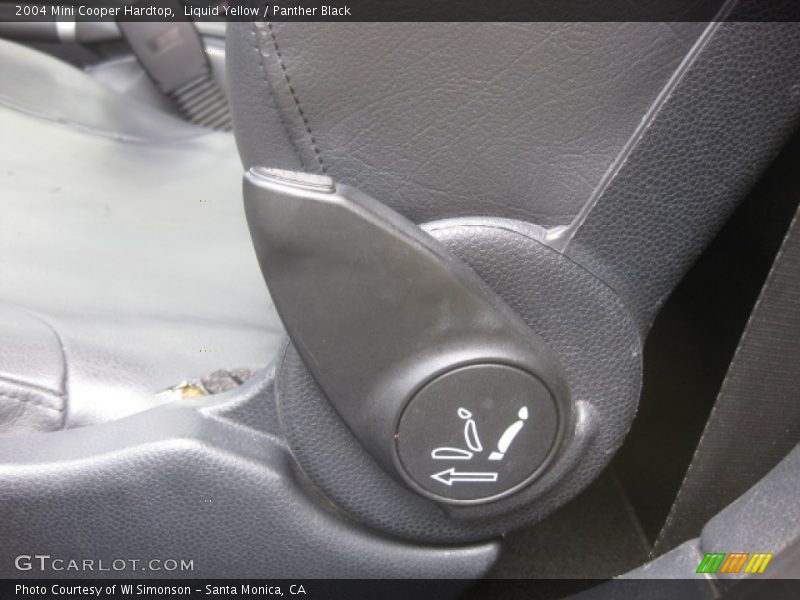 Liquid Yellow / Panther Black 2004 Mini Cooper Hardtop
