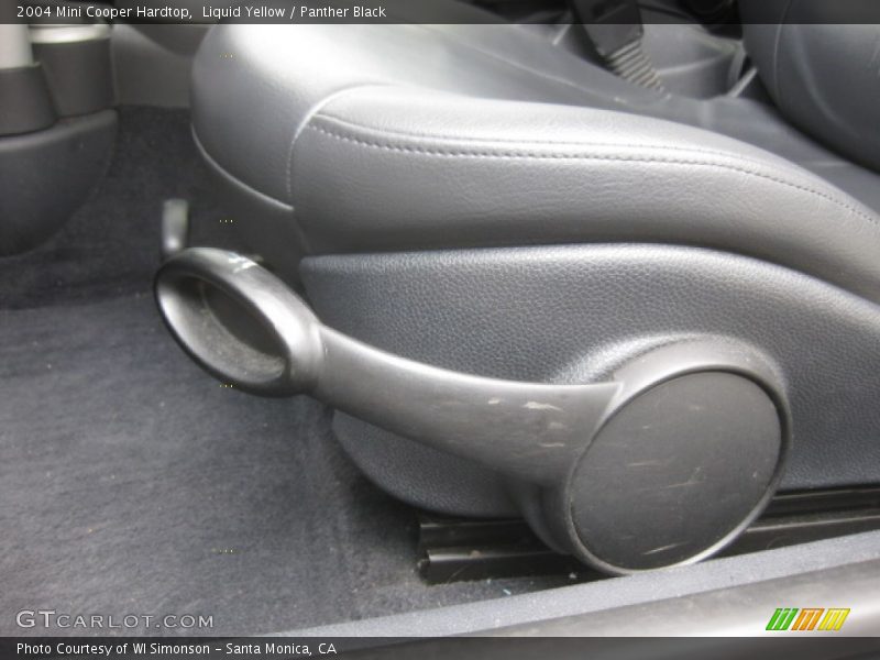 Liquid Yellow / Panther Black 2004 Mini Cooper Hardtop
