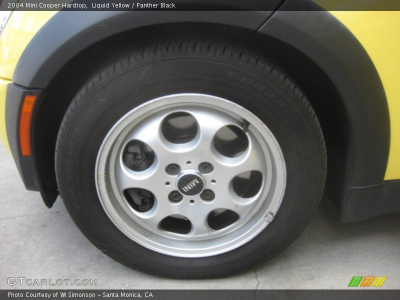 Liquid Yellow / Panther Black 2004 Mini Cooper Hardtop