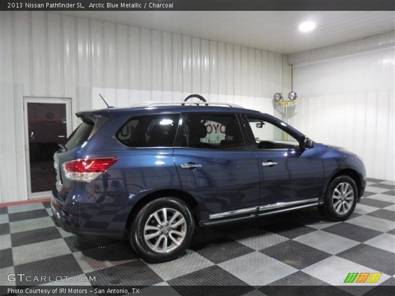 Arctic Blue Metallic / Charcoal 2013 Nissan Pathfinder SL