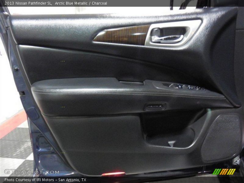 Arctic Blue Metallic / Charcoal 2013 Nissan Pathfinder SL