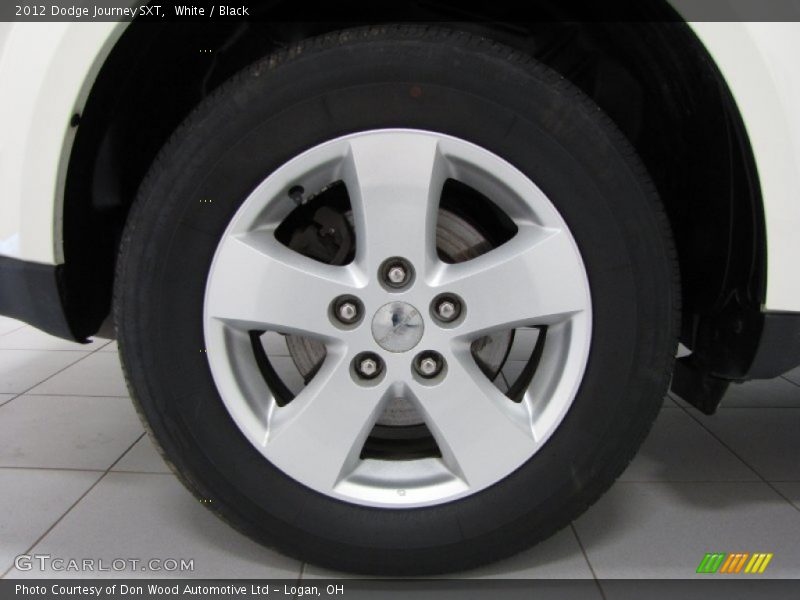 White / Black 2012 Dodge Journey SXT