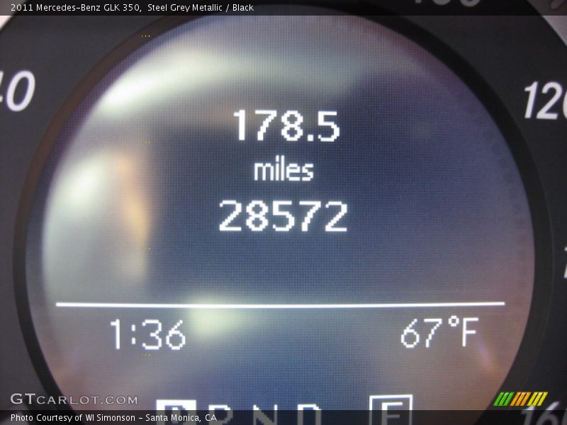 Steel Grey Metallic / Black 2011 Mercedes-Benz GLK 350