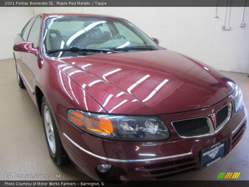 Maple Red Metallic / Taupe 2001 Pontiac Bonneville SE