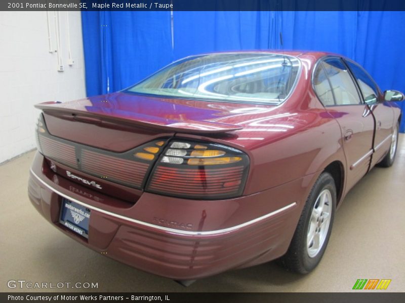 Maple Red Metallic / Taupe 2001 Pontiac Bonneville SE