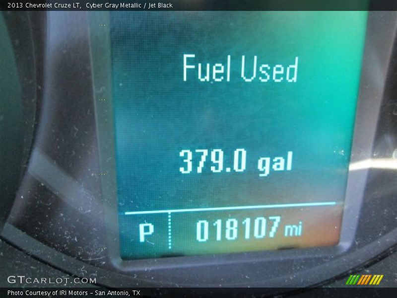 Cyber Gray Metallic / Jet Black 2013 Chevrolet Cruze LT