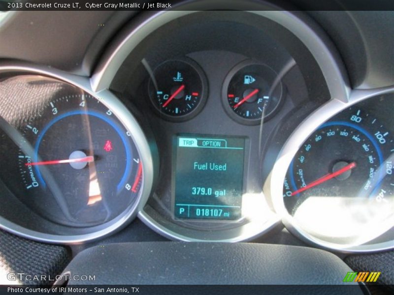 Cyber Gray Metallic / Jet Black 2013 Chevrolet Cruze LT