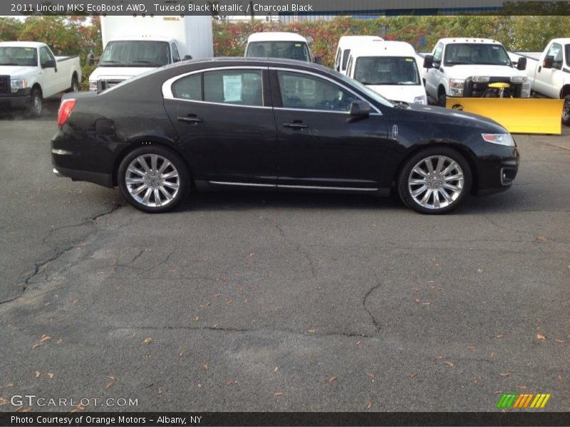 Tuxedo Black Metallic / Charcoal Black 2011 Lincoln MKS EcoBoost AWD