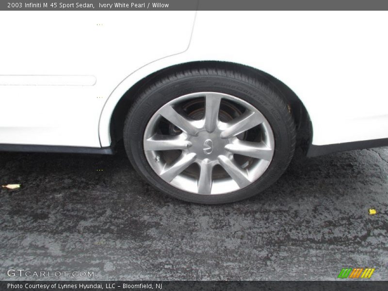 Ivory White Pearl / Willow 2003 Infiniti M 45 Sport Sedan