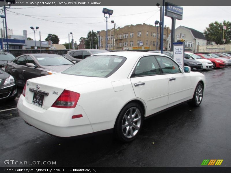 Ivory White Pearl / Willow 2003 Infiniti M 45 Sport Sedan