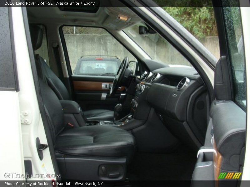 Alaska White / Ebony 2010 Land Rover LR4 HSE