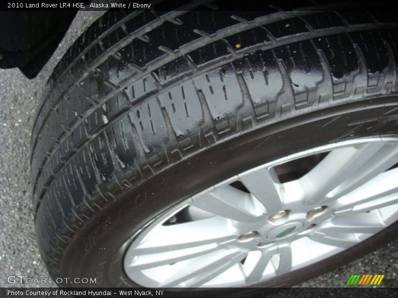 Alaska White / Ebony 2010 Land Rover LR4 HSE