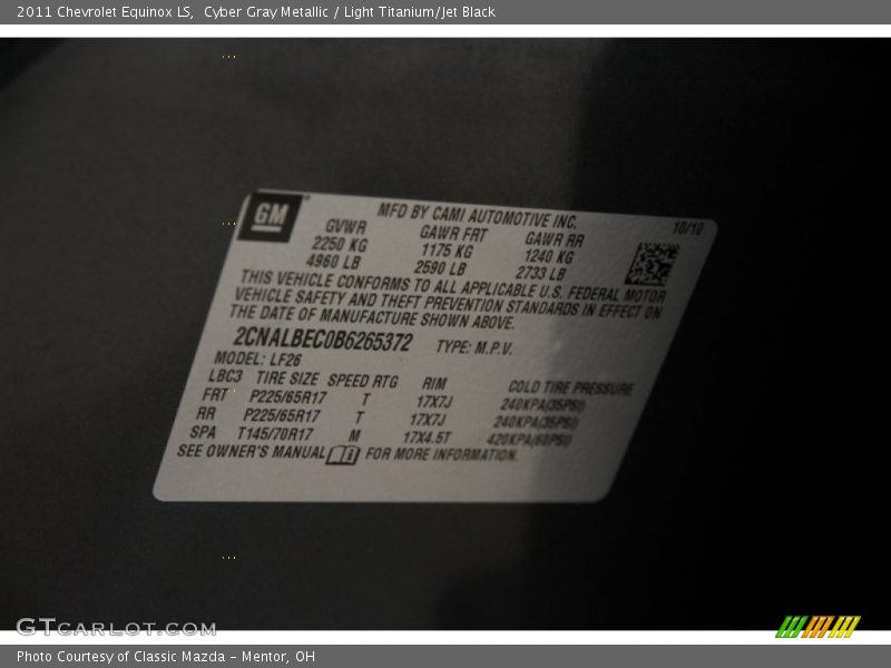 Cyber Gray Metallic / Light Titanium/Jet Black 2011 Chevrolet Equinox LS
