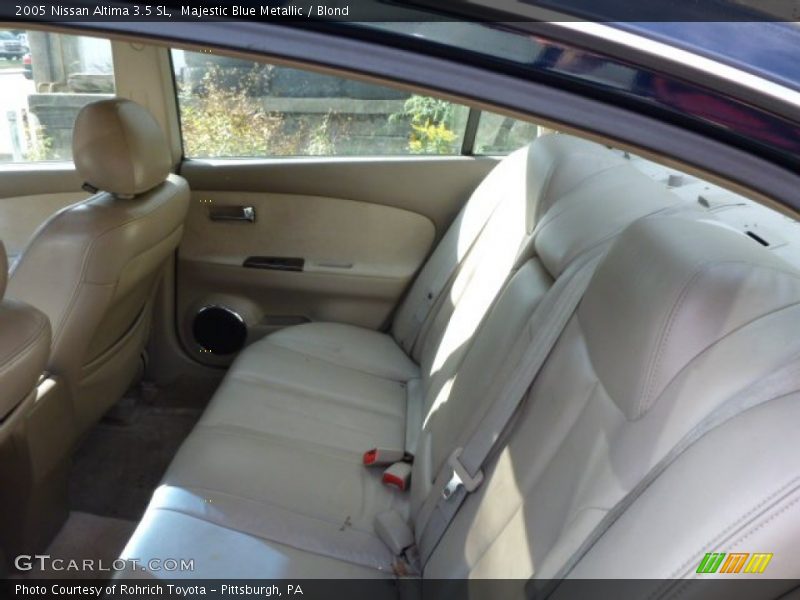 Majestic Blue Metallic / Blond 2005 Nissan Altima 3.5 SL