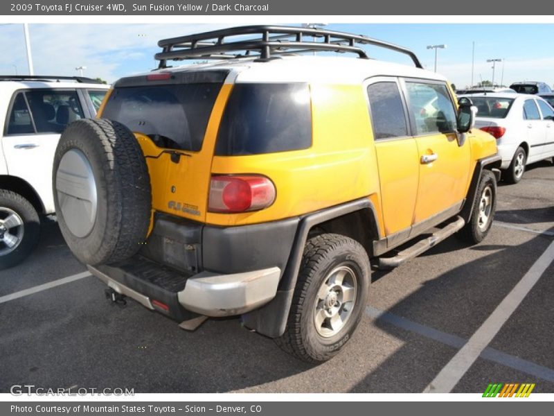 Sun Fusion Yellow / Dark Charcoal 2009 Toyota FJ Cruiser 4WD