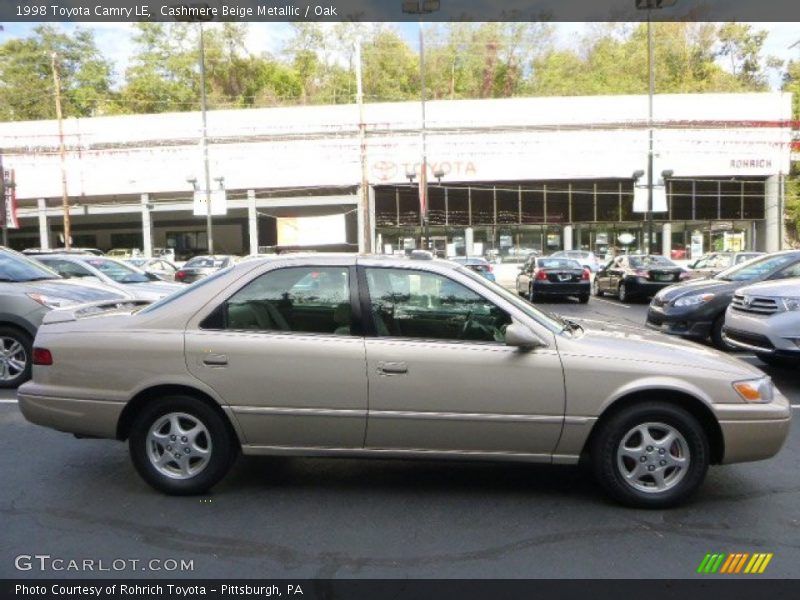 Cashmere Beige Metallic / Oak 1998 Toyota Camry LE