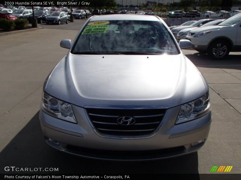 Bright Silver / Gray 2009 Hyundai Sonata SE V6