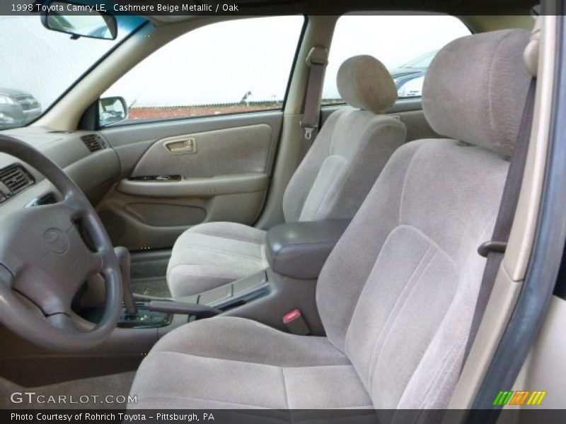 Cashmere Beige Metallic / Oak 1998 Toyota Camry LE