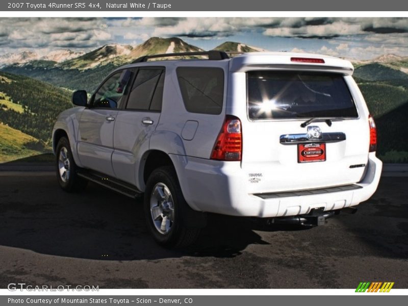 Natural White / Taupe 2007 Toyota 4Runner SR5 4x4