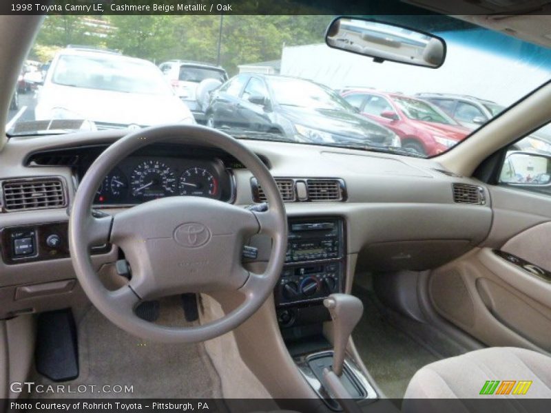 Cashmere Beige Metallic / Oak 1998 Toyota Camry LE