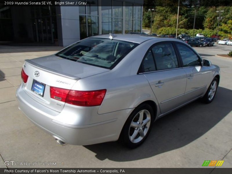 Bright Silver / Gray 2009 Hyundai Sonata SE V6