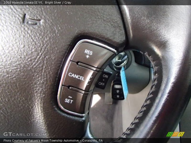 Bright Silver / Gray 2009 Hyundai Sonata SE V6