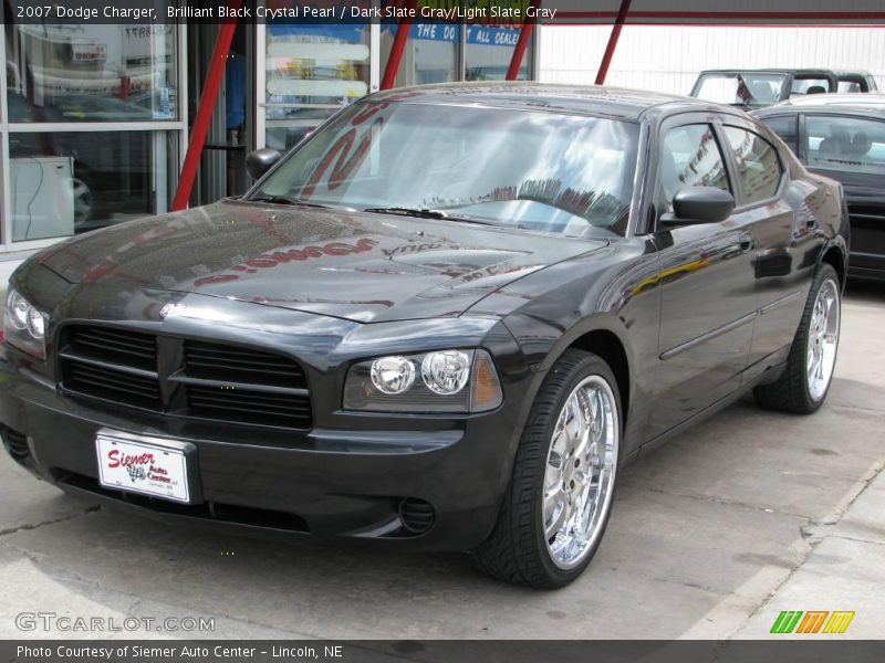 Brilliant Black Crystal Pearl / Dark Slate Gray/Light Slate Gray 2007 Dodge Charger