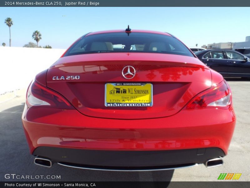 Jupiter Red / Beige 2014 Mercedes-Benz CLA 250