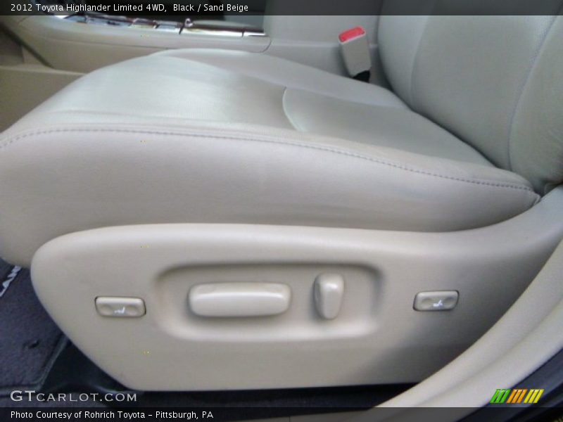 Black / Sand Beige 2012 Toyota Highlander Limited 4WD