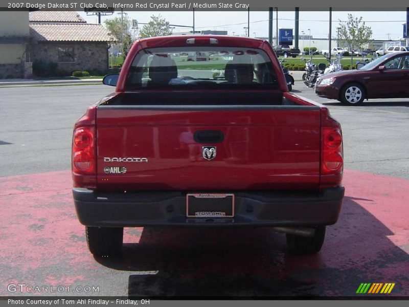 Inferno Red Crystal Pearl / Medium Slate Gray 2007 Dodge Dakota ST Club Cab