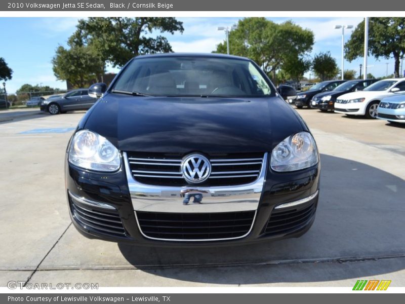 Black / Cornsilk Beige 2010 Volkswagen Jetta SE Sedan