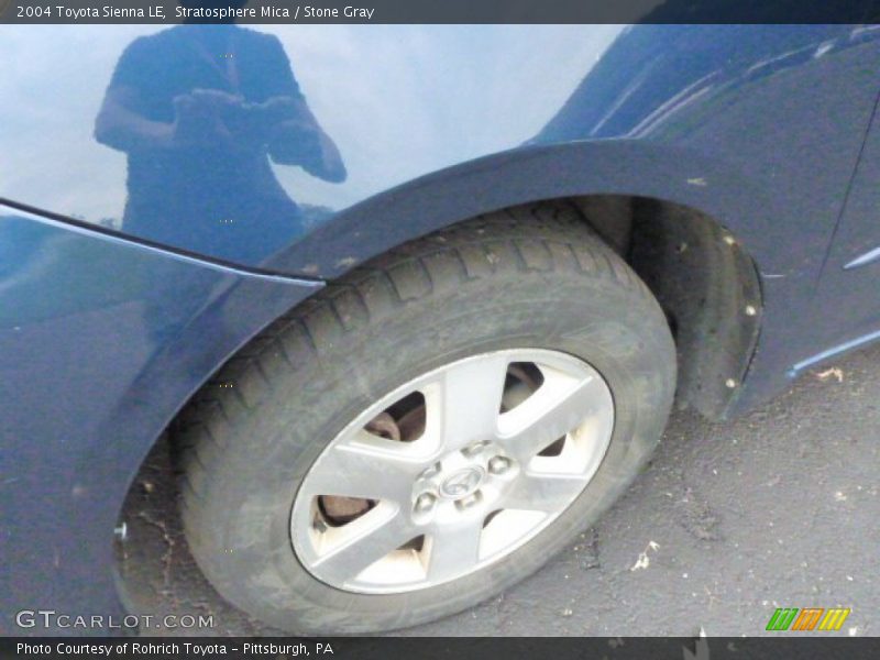 Stratosphere Mica / Stone Gray 2004 Toyota Sienna LE