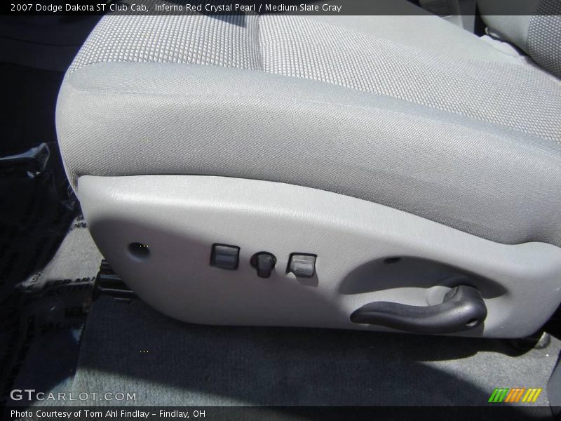 Inferno Red Crystal Pearl / Medium Slate Gray 2007 Dodge Dakota ST Club Cab