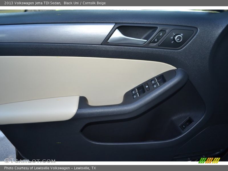 Black Uni / Cornsilk Beige 2013 Volkswagen Jetta TDI Sedan