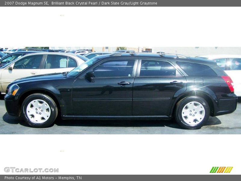 Brilliant Black Crystal Pearl / Dark Slate Gray/Light Graystone 2007 Dodge Magnum SE