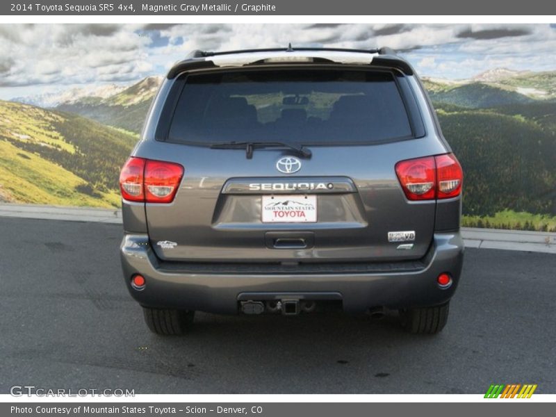 Magnetic Gray Metallic / Graphite 2014 Toyota Sequoia SR5 4x4