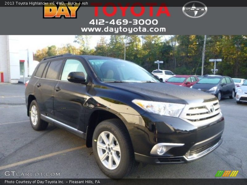 Black / Ash 2013 Toyota Highlander V6 4WD