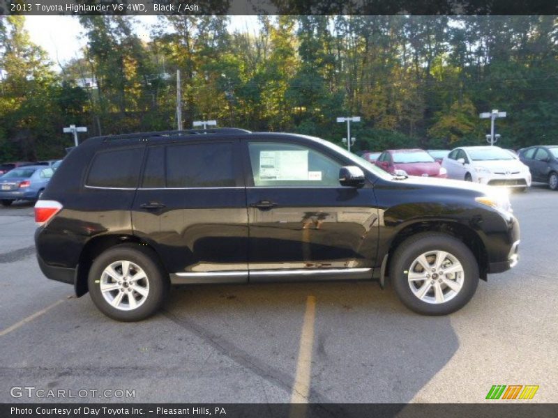 Black / Ash 2013 Toyota Highlander V6 4WD