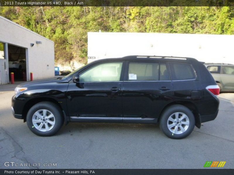 Black / Ash 2013 Toyota Highlander V6 4WD