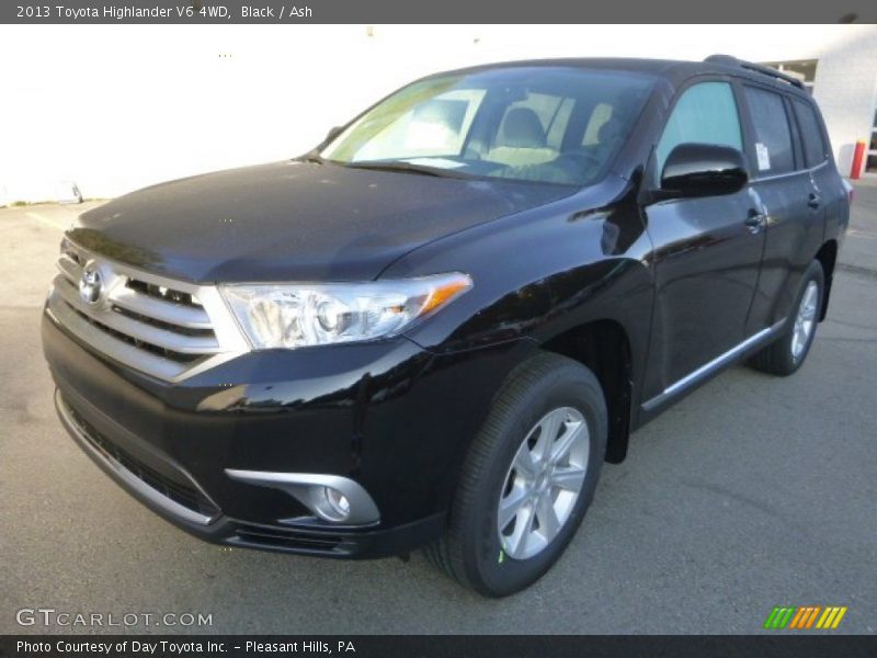 Black / Ash 2013 Toyota Highlander V6 4WD