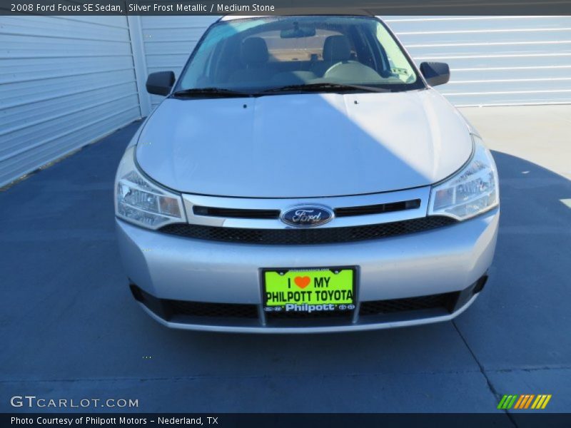 Silver Frost Metallic / Medium Stone 2008 Ford Focus SE Sedan