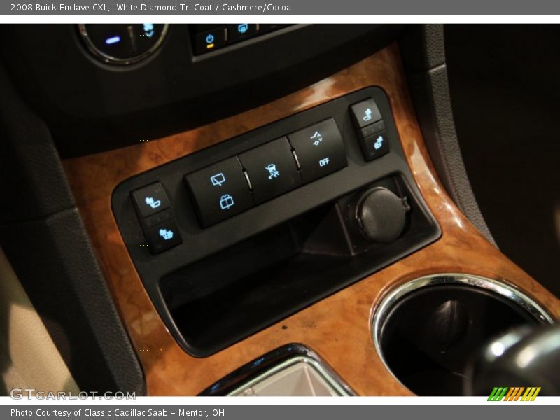 White Diamond Tri Coat / Cashmere/Cocoa 2008 Buick Enclave CXL