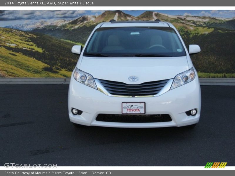 Super White / Bisque 2014 Toyota Sienna XLE AWD