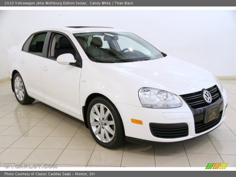 Candy White / Titan Black 2010 Volkswagen Jetta Wolfsburg Edition Sedan
