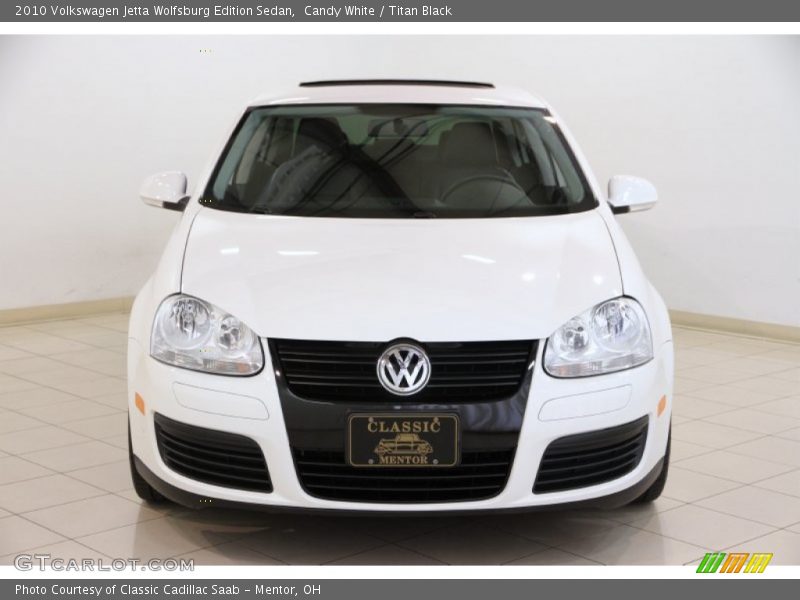 Candy White / Titan Black 2010 Volkswagen Jetta Wolfsburg Edition Sedan