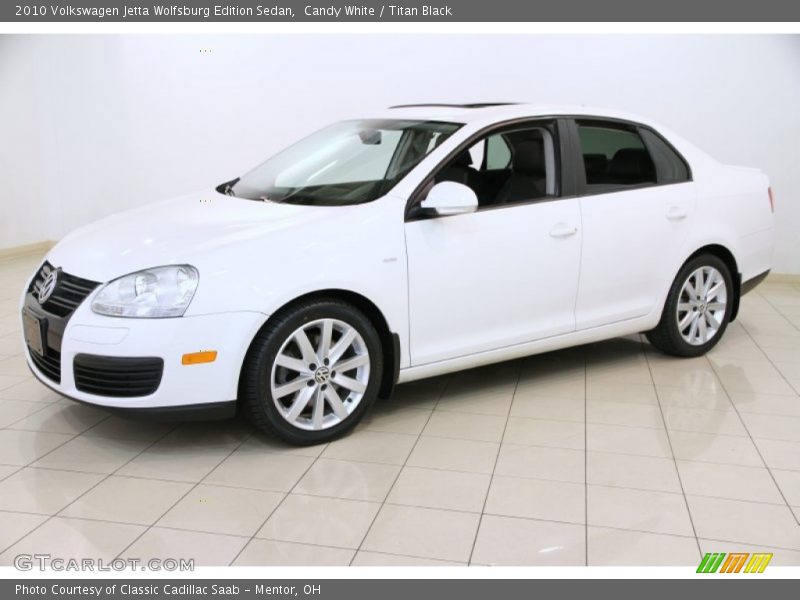 Candy White / Titan Black 2010 Volkswagen Jetta Wolfsburg Edition Sedan
