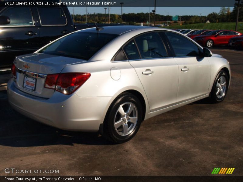 Silver Ice Metallic / Medium Titanium 2013 Chevrolet Cruze LT